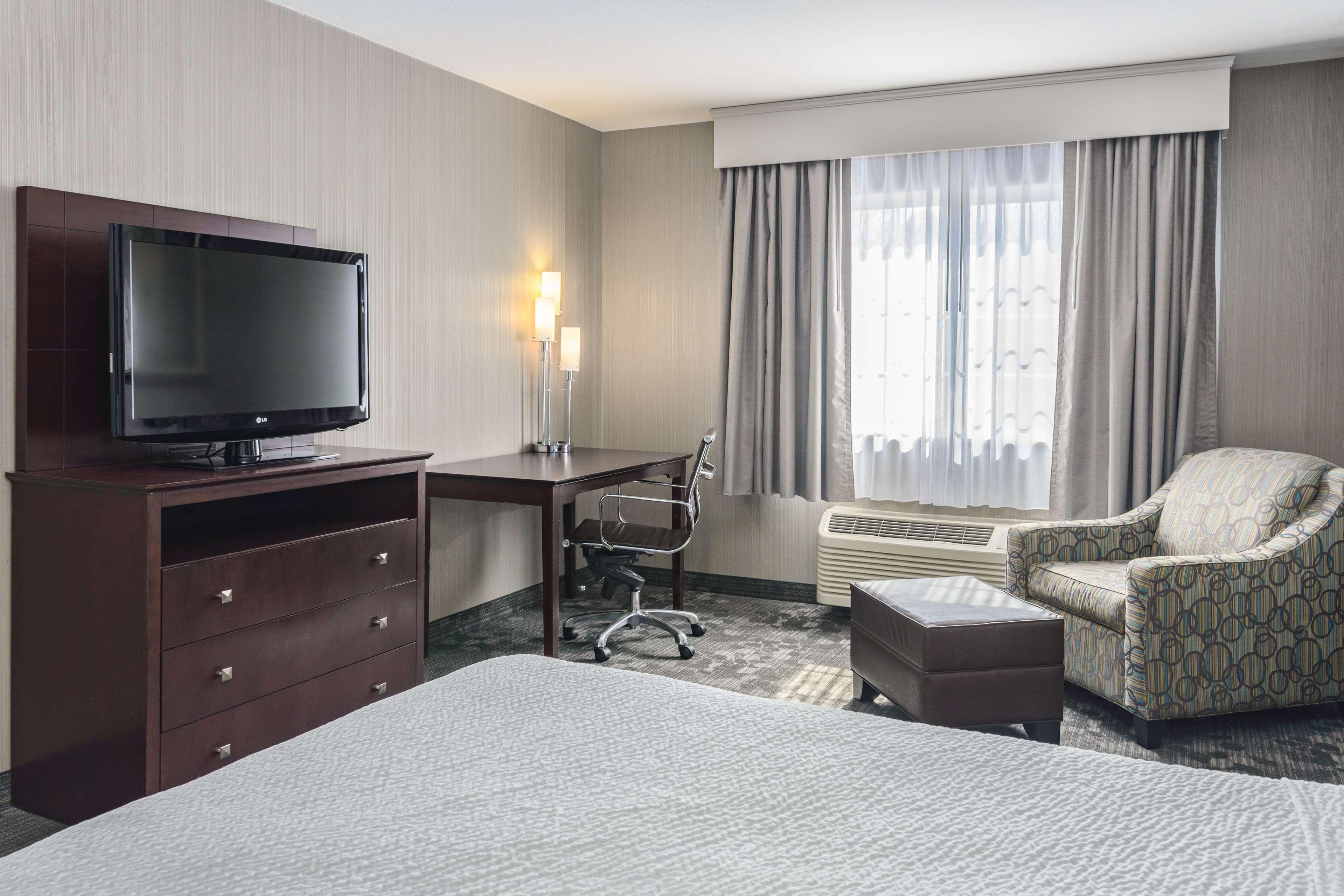 Best Western Concord Inn And Suites Екстер'єр фото