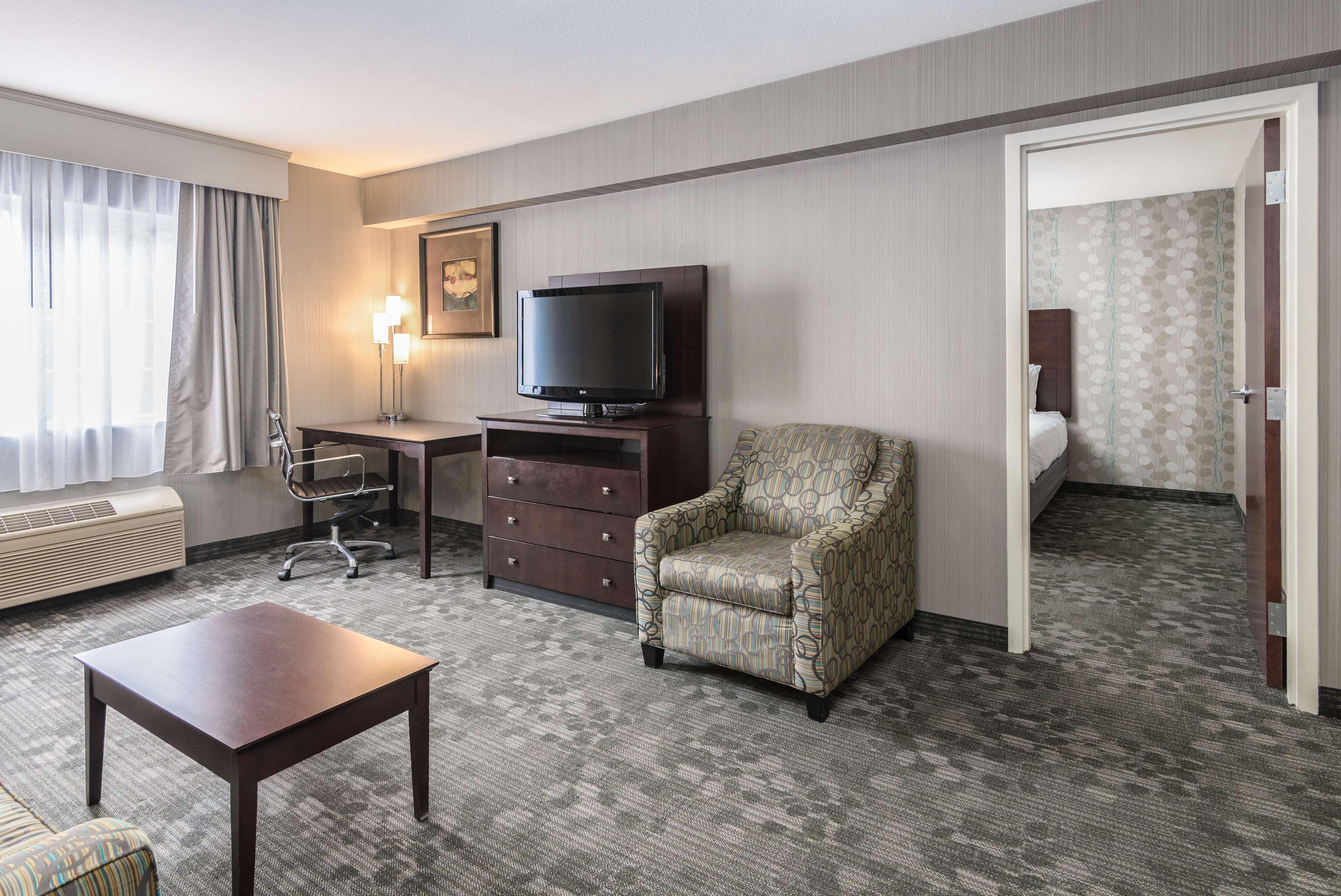 Best Western Concord Inn And Suites Екстер'єр фото
