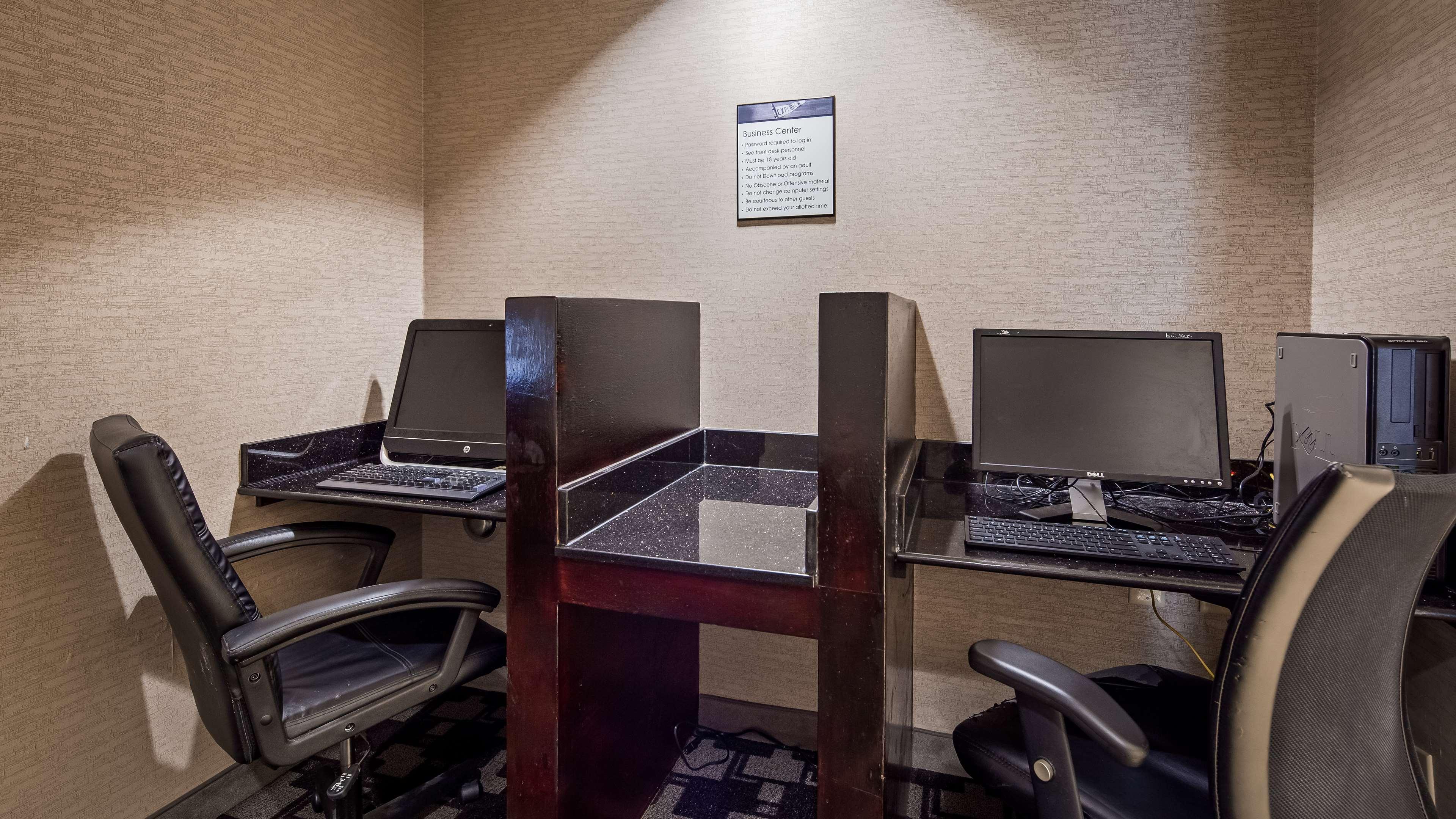 Best Western Concord Inn And Suites Екстер'єр фото