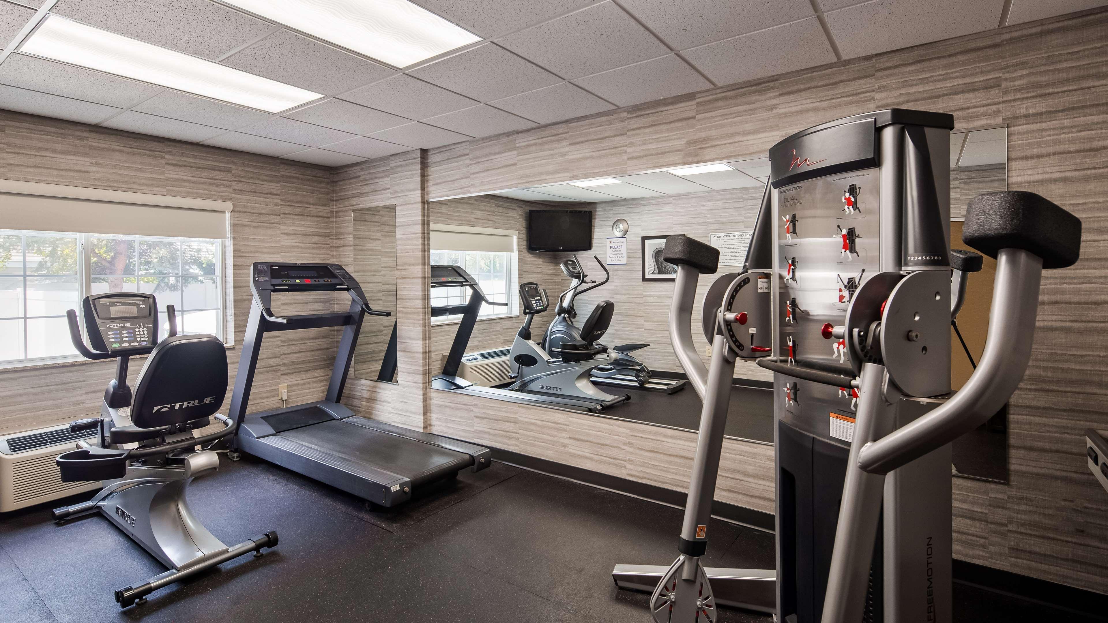 Best Western Concord Inn And Suites Екстер'єр фото